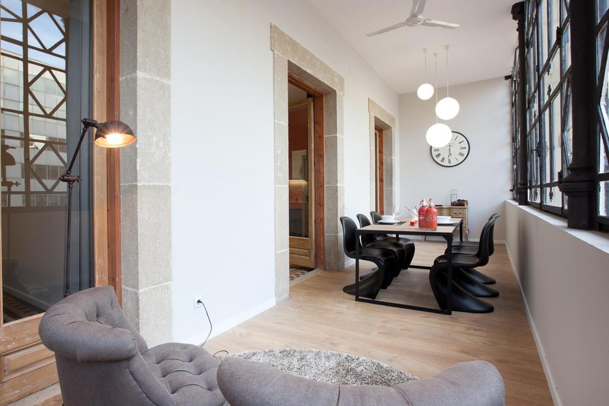 เรนท์ ท็อป อพาร์ตเมนต์ รัมบลา กาตาลุนยา Apartment บาร์เซโลนา ภายนอก รูปภาพ